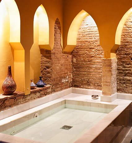 Kemerli hamam havuzu